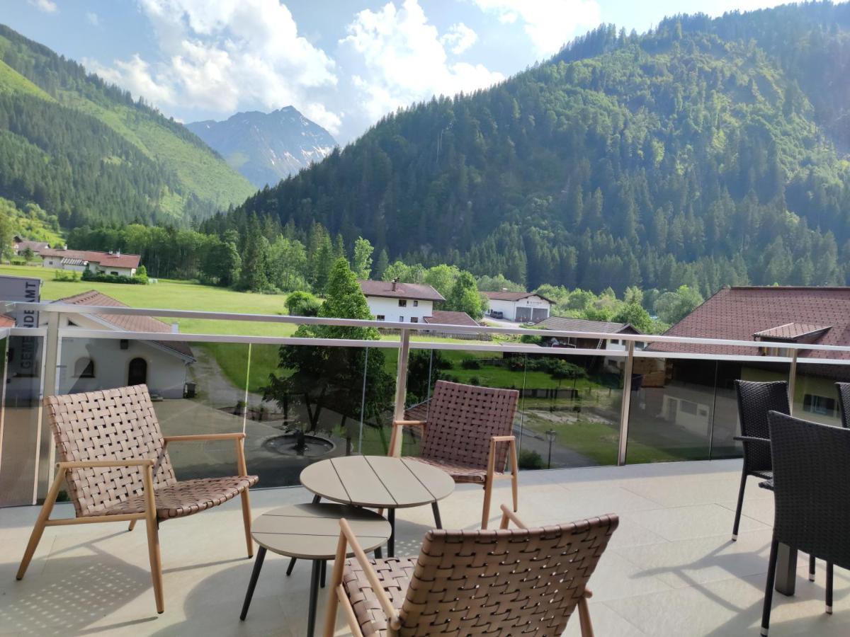 Appartement Pension Strolz Bichlbach Exteriör bild