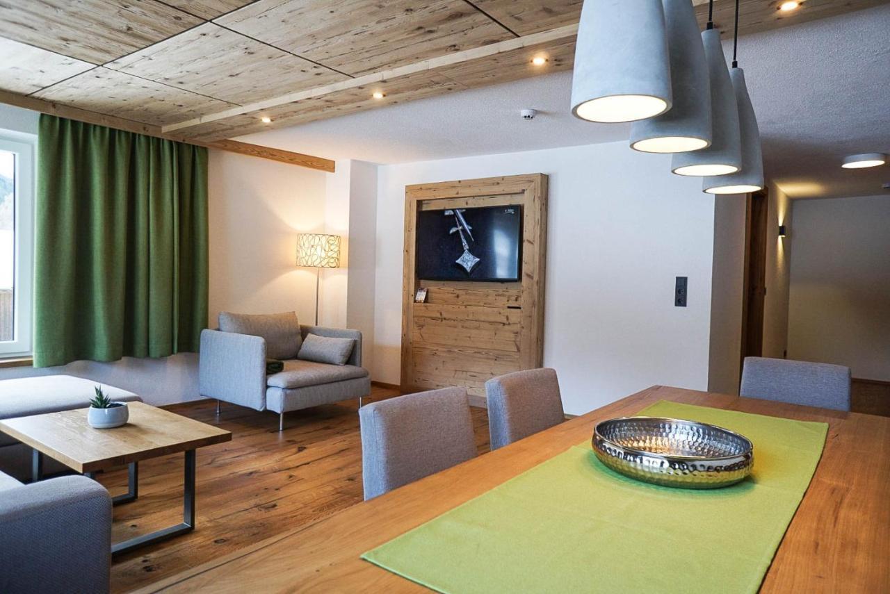 Appartement Pension Strolz Bichlbach Exteriör bild